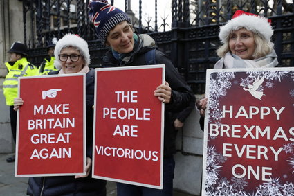 O krok bliżej do brexitu. Brytyjski parlament poparł ważną ustawę