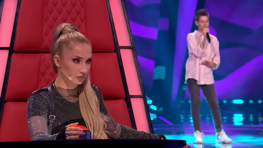 Zaśpiewał lubiany polski utwór w "The Voice Kids". Zachowanie Cleo zaskoczyło wszystkich!