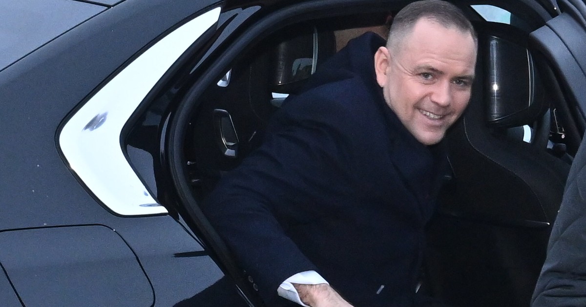 Prezydent zwleka z ważnymi decyzjami. Na jego biurku leży 40 wniosków