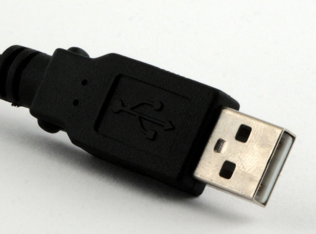 USB wykasza konkurentów
