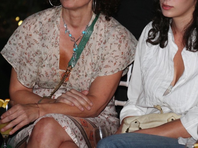 Katarina Mišović Šotra i Irena Mišović večeras na reviji Dragane Ognjenović u Beogradu