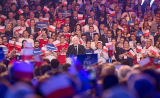 PiS i PO różnią się... Właściwie czym się różnią? [OPINIA ZAREMBY]