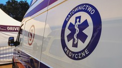 Wypadek z udziałem karetki na skrzyżowaniu w centrum Białegostoku