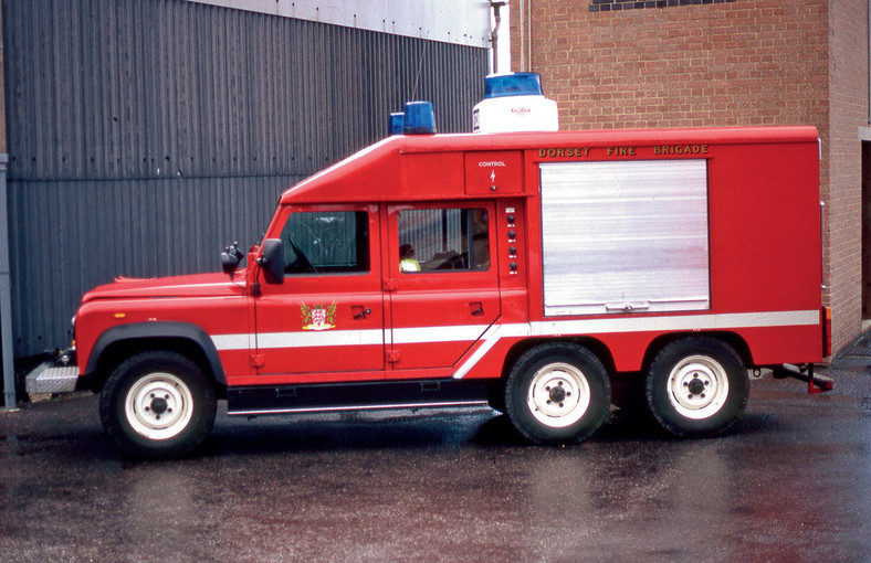 Land Rover Defender: legenda off-roadu