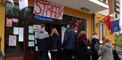 Trojaczki z Tychów dostaną 55 metrów! To naprawdę wydarzyło się w Polsce