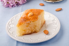 Egipatski KOLAČ OD GRIZA, sočan i pun ukusa: Ovo je NAJLAKŠI I NAJLEPŠI RECEPT za orijentalnu poslasticu koja se topi u ustima