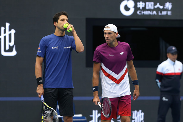 Kubot i Melo awansowali do półfinału debla turnieju ATP w Szanghaju