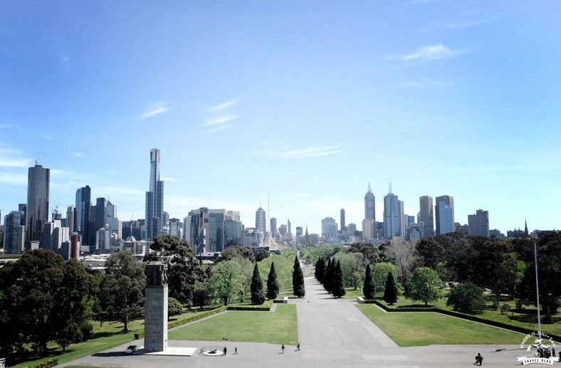 Widok na Melbourne z Shrine of Remembrance, fot. whereisjuli.com