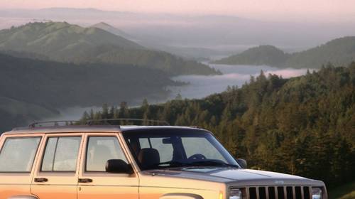 Jeep Cherokee Xj: Kanciasta Legenda