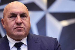 Nie wszyscy są pod wrażeniem ruchu Tuska. "Włochy nigdy nie wyślą wojsk na Ukrainę"