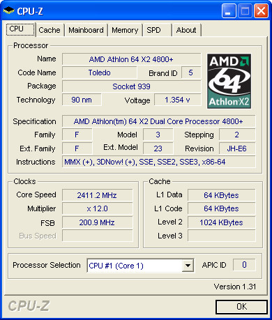 A tu - dla porównania - wskazania CPU-Z dla procesora Athlon 64 X2 4800+