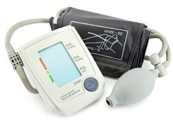 Proste sposoby na prawidłowy pomiar ciśnienia. Czego unikać?