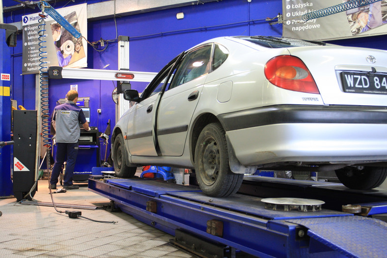 Gdzie sprawdzić auto przed zakupem stacja szybkiej