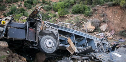 Wypadek autokaru z turystami w Tunezji. Nie żyją 22 osoby
