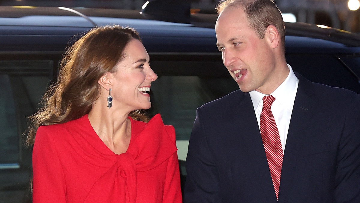 Księżna Kate i książę William spojrzeli na siebie. Zachwycili Brytyjczyków