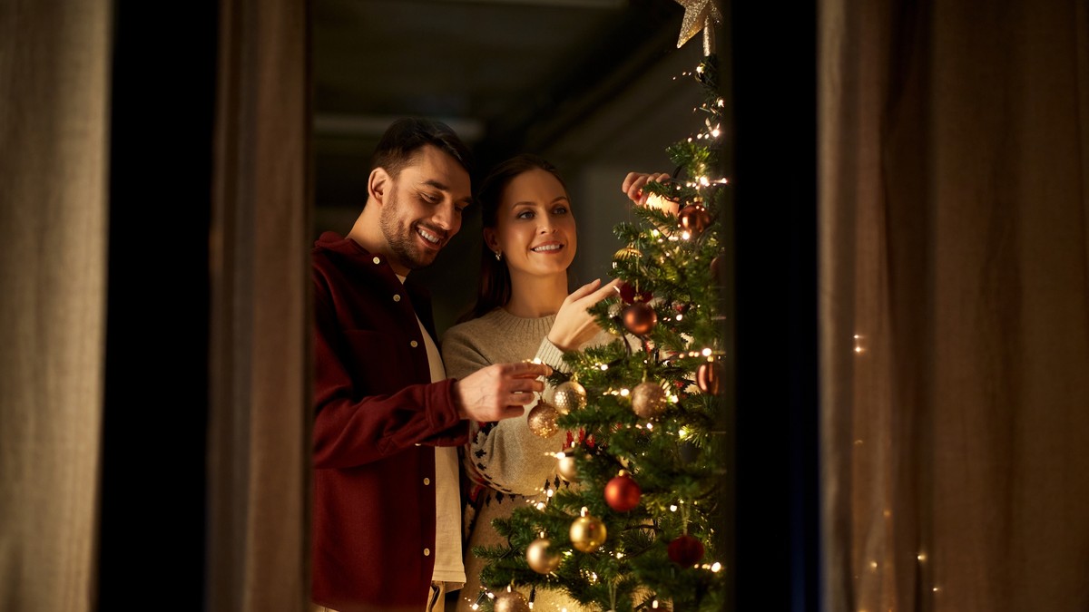 Ovako postavite novogodišnju jelku, veruje se da će vam novac stizati cele godine