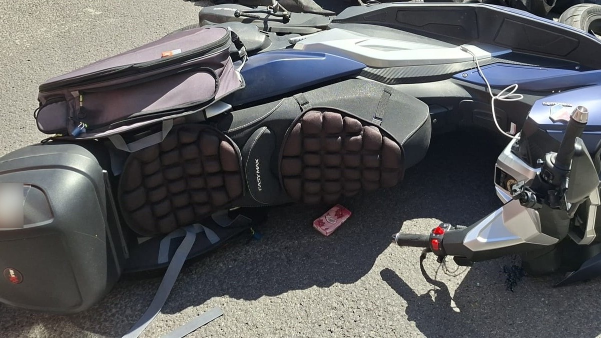 Zrážku s autom v Čadci neprežil 54-ročný motocyklista.