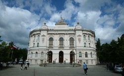 Politechnika Warszawska zawiadamia prokuraturę. Chodzi o wyciek danych