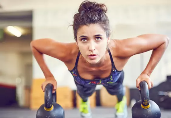 CrossFit dla początkujących: 5 prostych ćwiczeń, które powinnaś poznać