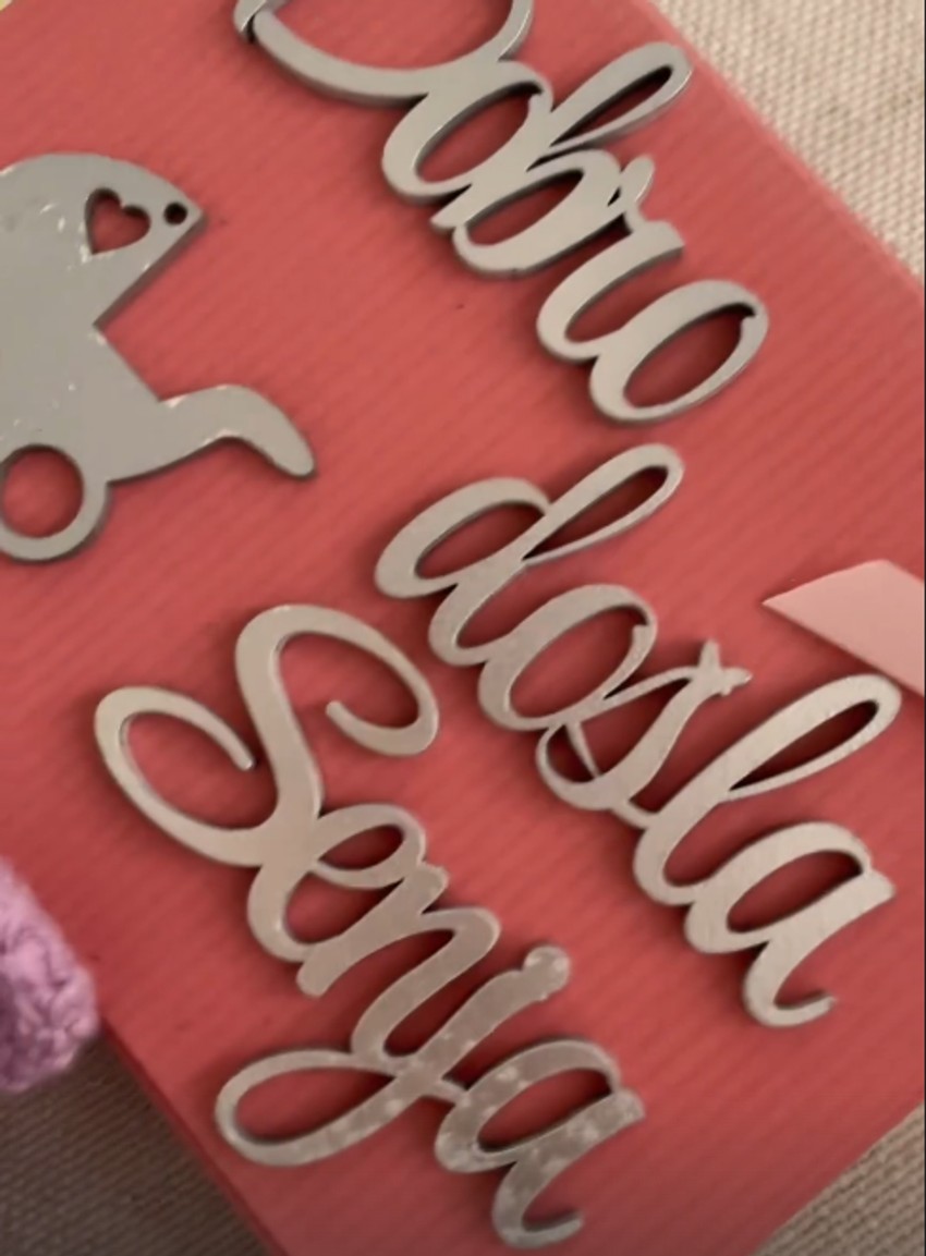 Kilibarda pokazala šta je dobila njena ćerkica