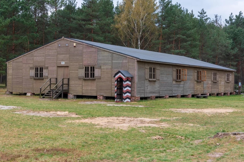 Rekonstrukcja baraku Stalagu Luft III, Muzeum Obozów Jenieckich w Żaganiu