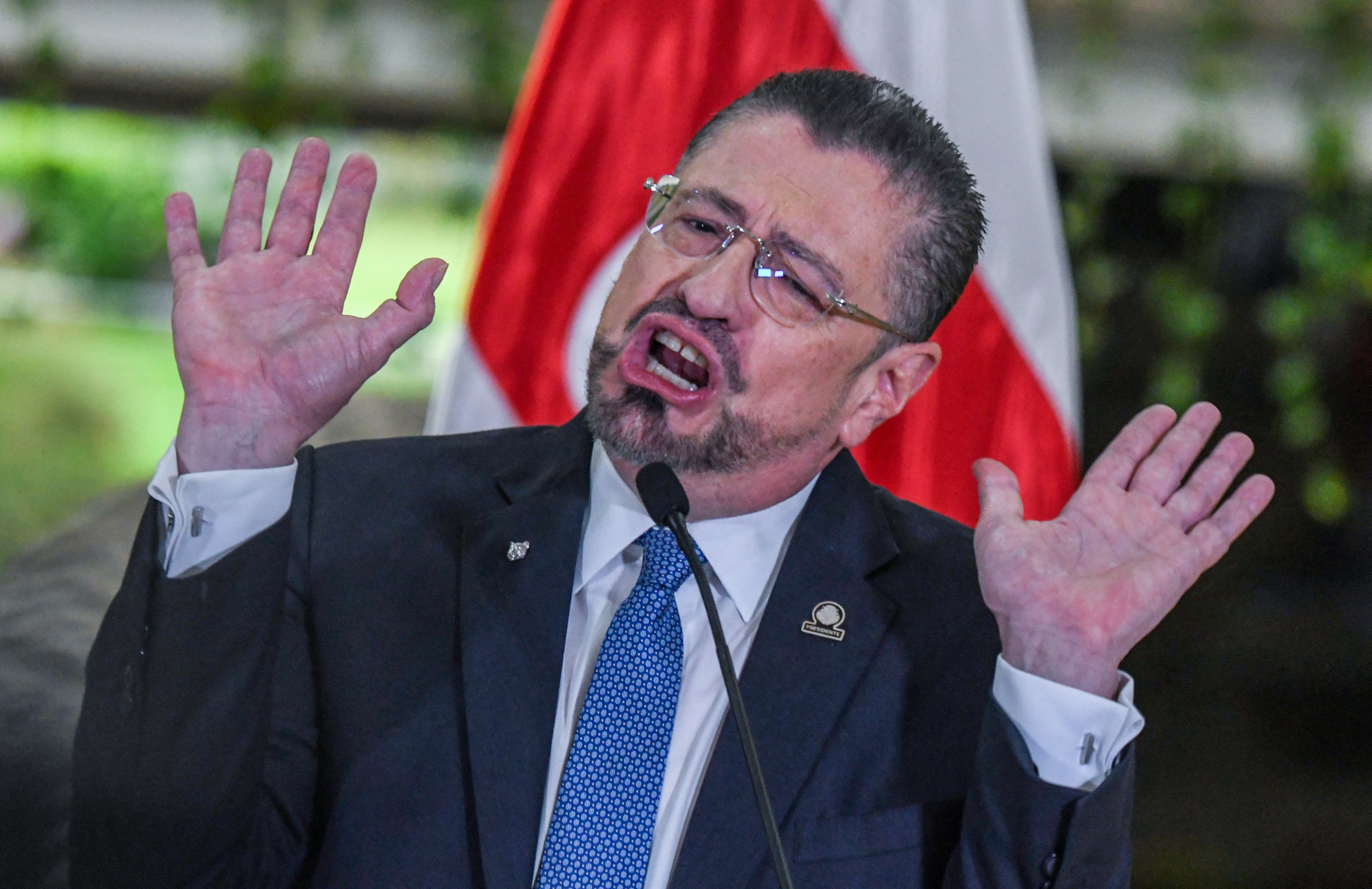 Costa Rica: Tribunal pide retirar inmunidad a Chaves