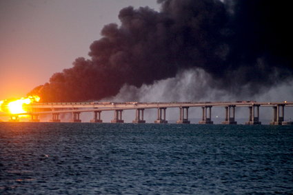 Rosja wskazuje winnych wybuchu na moście prowadzącym na Krym