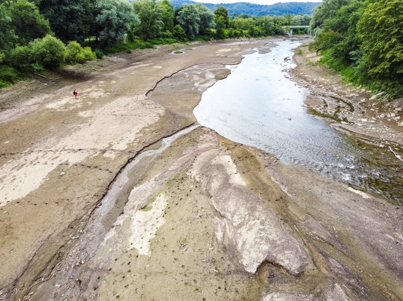 Wysychający San w Bieszczadach