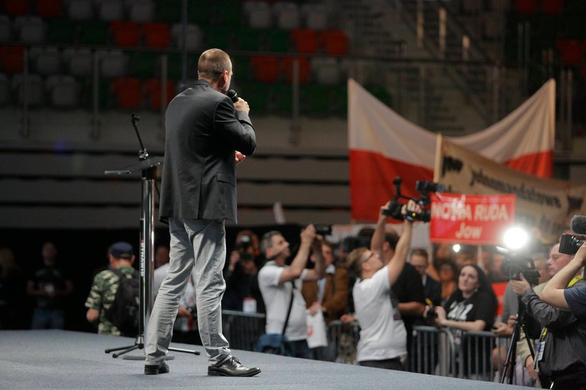 Ludzie Kukiza pobili się w Kołobrzegu! 