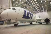 Polski Dreamliner uziemiony w Miami. Zniszczony kadłub. Wiemy, co dalej