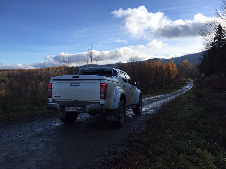 Isuzu D-Max Arctic Truck 1.9 D automat