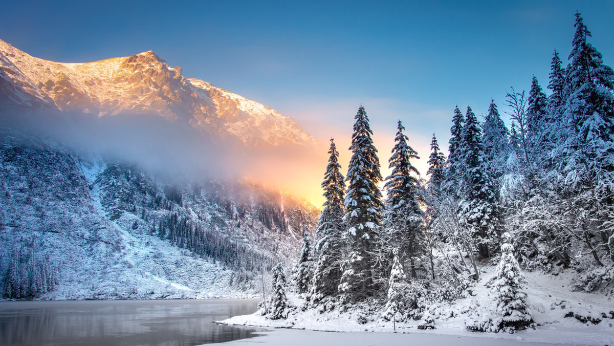 Tatry i Karkonosze. Zagrożenie lawinowe drugiego stopnia