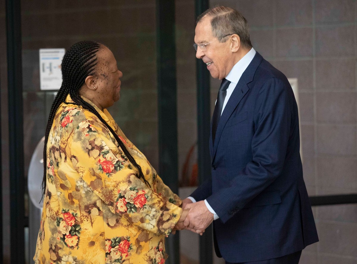 Siergieja Ławrow i szefowa MSZ RPA, Naledi Pandor