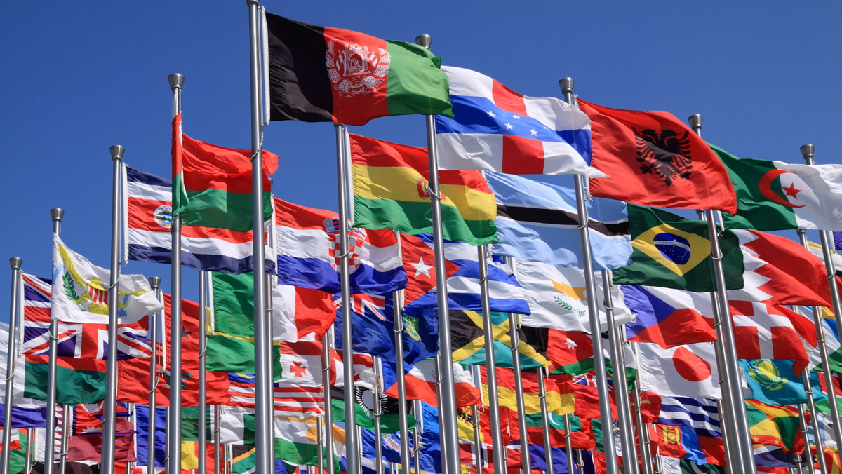 Quiz. Flagi świata — ile o nich wiesz? Niektóre pytania mogą zaskoczyć