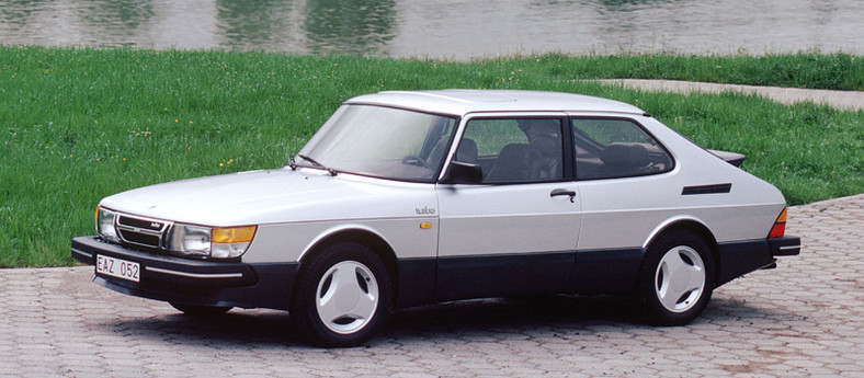 Saab 900 – historia szwedzkiego luksusu