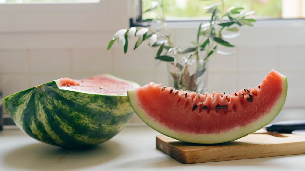Melón je chutnou záchranou počas horúcich letných dní.