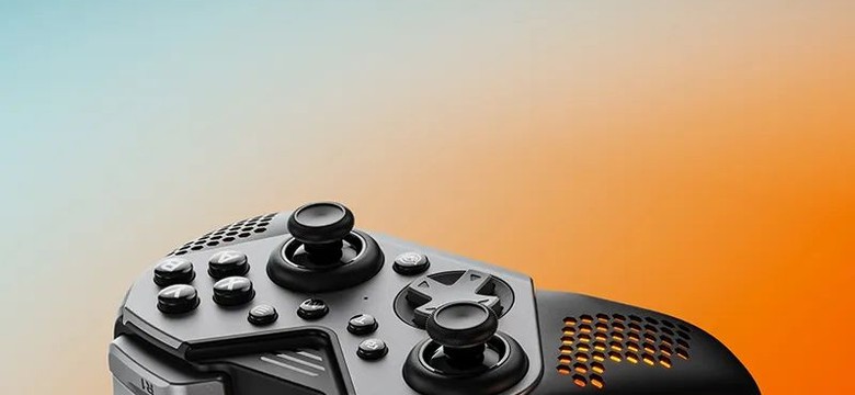 Nyxi Flexi. Takiego pada do PC jeszcze nie było [RECENZJA]