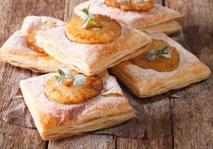 Lisnato testo sa ananasom