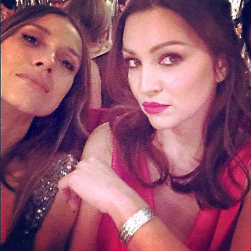 Drugarice: Sandra Meljničenko i Nina Badri