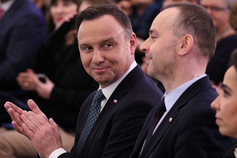 Andrzej Duda i Paweł Mucha, wówczas zastępca szefa Kancelarii Prezydenta, 2019 r.