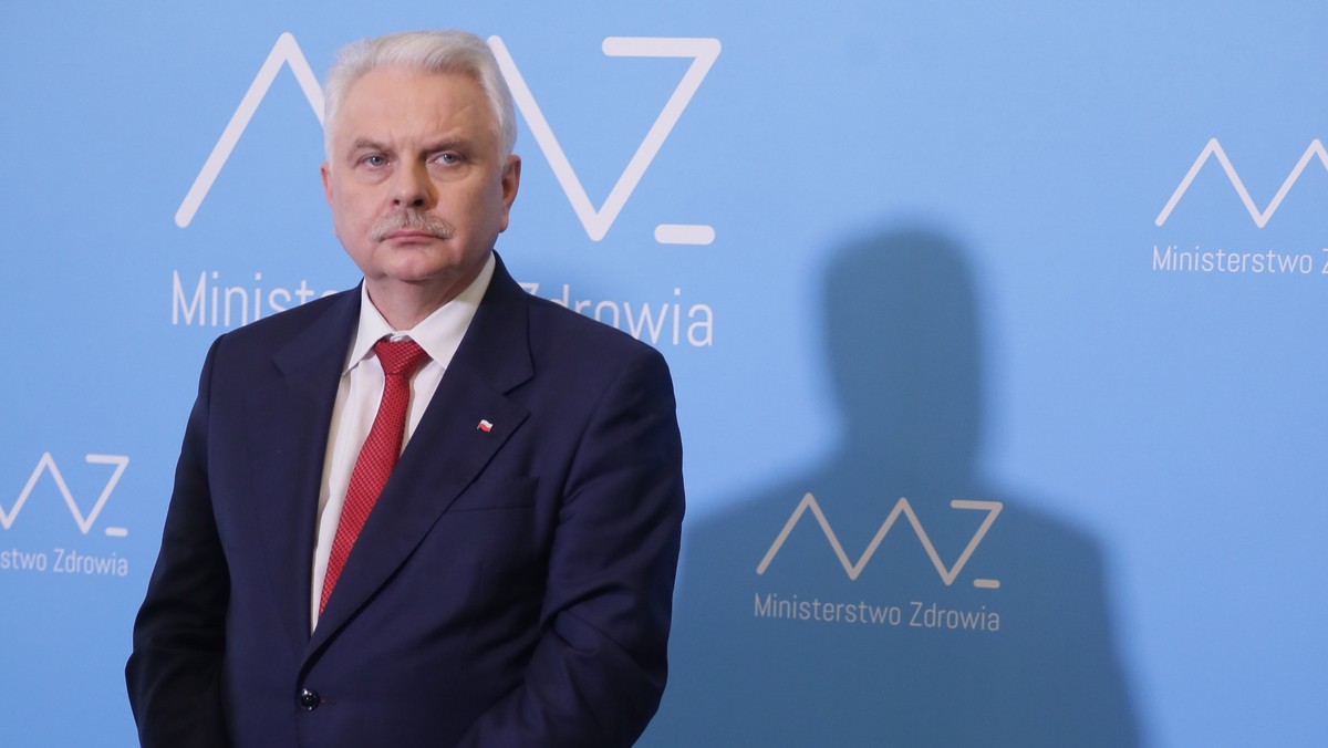 Koronawirus. Wiceminister o nonszalancji lekarzy, rzecznik przeprasza