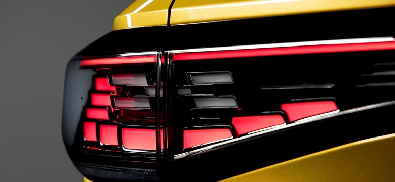 Volkswagen ID.4 ujawniony. W cenie prąd na trzy lata szybkiego ładowania bez limitów