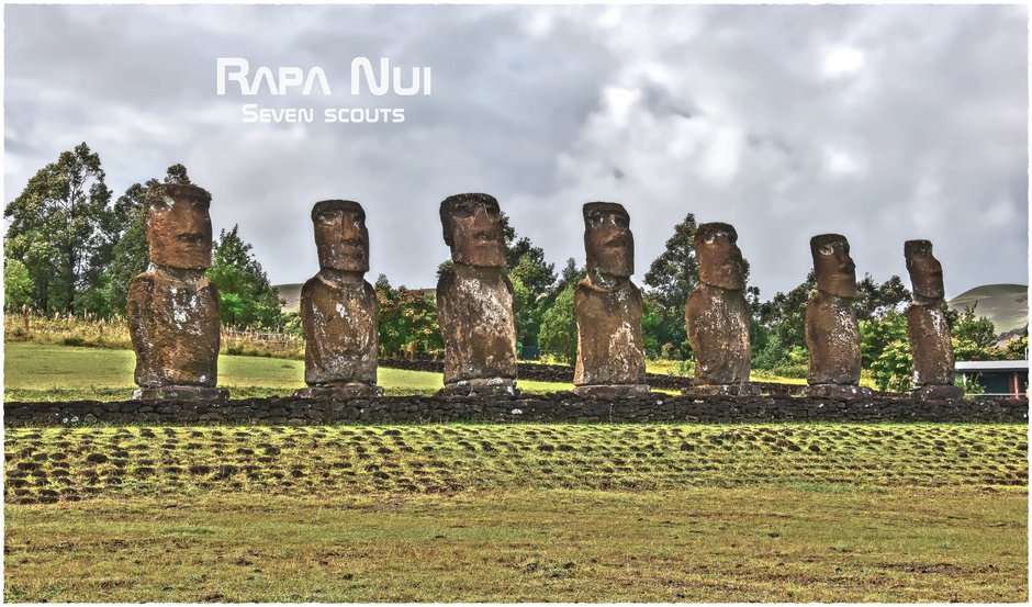 Siedmiu zwiadowców - posągi Moai na Rapa Nui