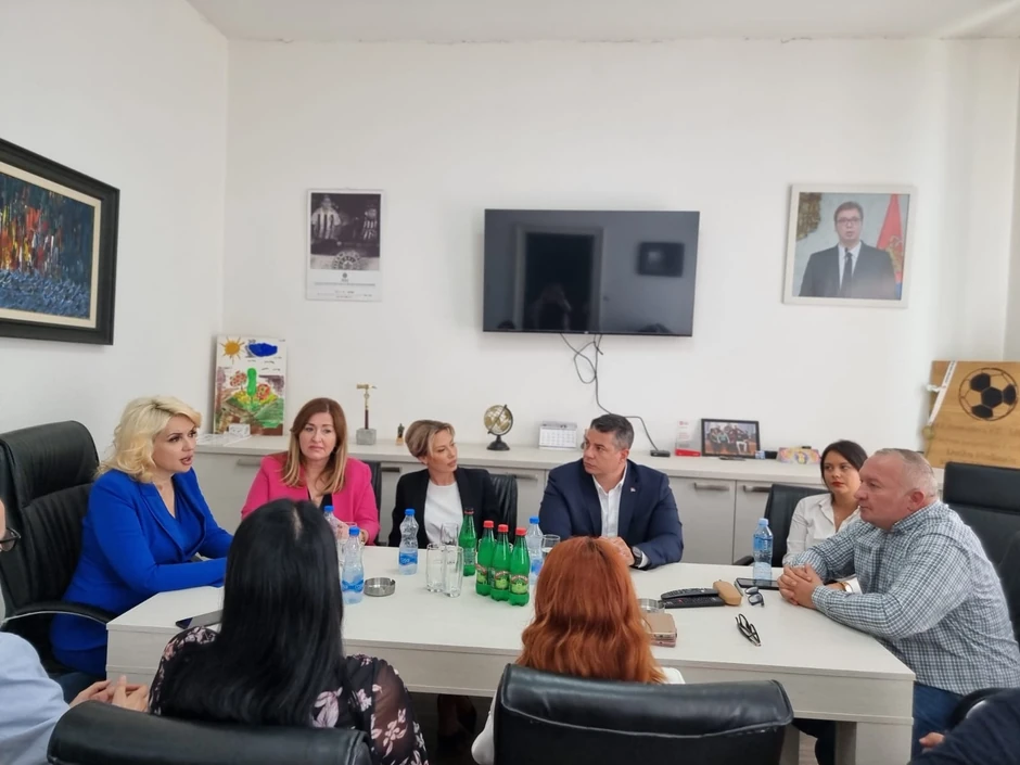 Darija Kisić posetila je Petrovac na Mlavi