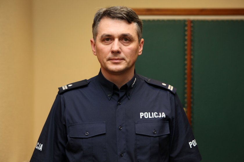 Wielkopolska policja ostrzega przed oszustami podającymi się za oficerów CBŚ