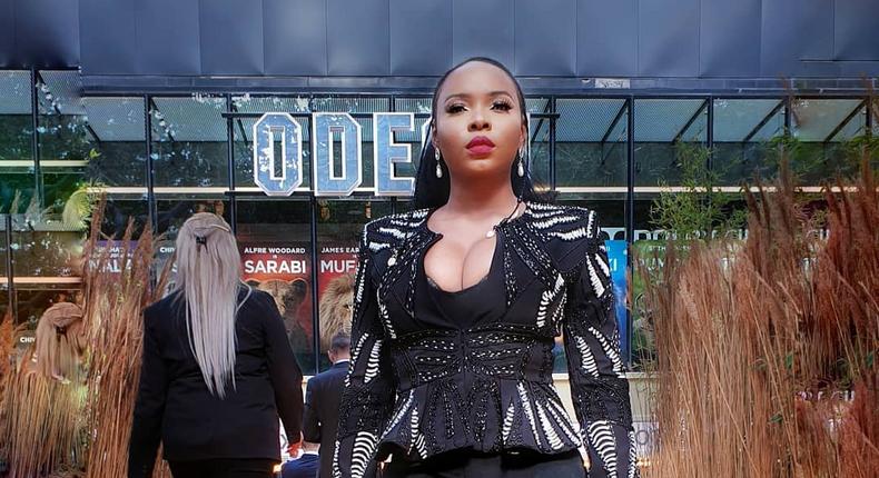 One of the cutest videos you'd be seeing on social media for a while is that of Yemi Alade meeting Beyonce at the premiere of the movie 'Lion King.' [Instagram/YemiAlade]