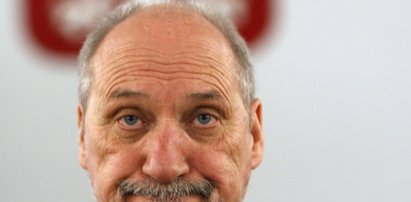 Macierewicz wściekły na prokuraturę!