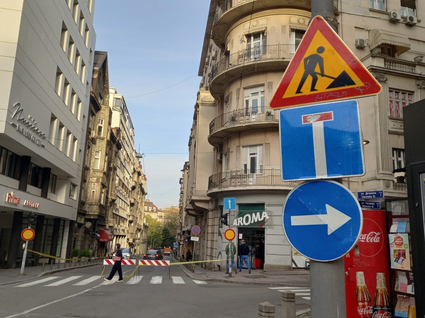 Zatvorena Nušićeva ulica zbog radova u Makedonskoj ulici, obavezan pravac ako se ovde nađete je kroz Kosovsku ulicu