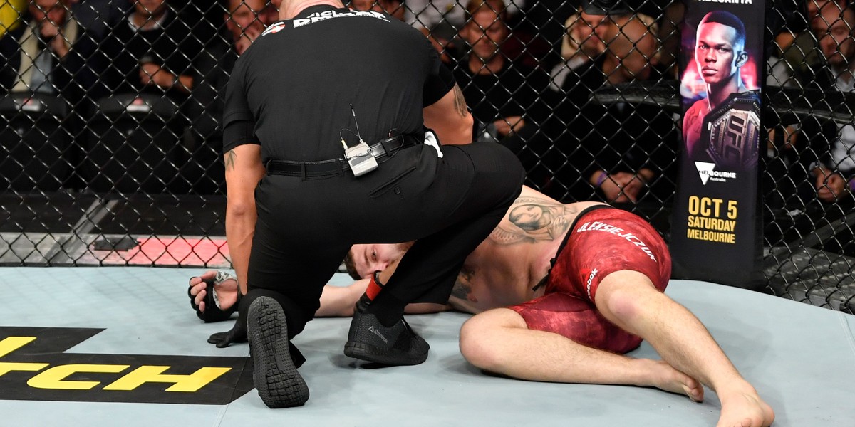 UFC Auckland: Michał Oleksiejczuk poddany przez Jimmyego ...