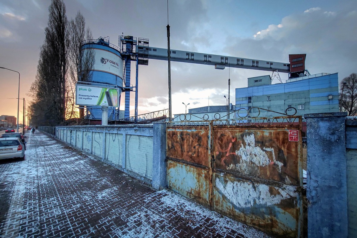 Legendarna fabryka w Poznaniu kończy działalność po prawie 100 latach. Wiadomo, co dalej z pracownikami